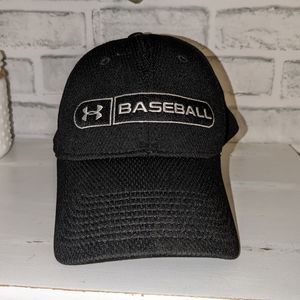 Under Armour baseball Heatgear Black Cap Hat Size Youth Embroidered stitching